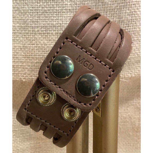 MGD Mindy Gold Designs cocoa brown leather band bracelet w/ crystal druzy stone - Picture 2 of 4